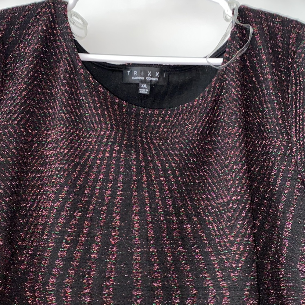 Trixxi Formal Dress - Picture 3 of 4